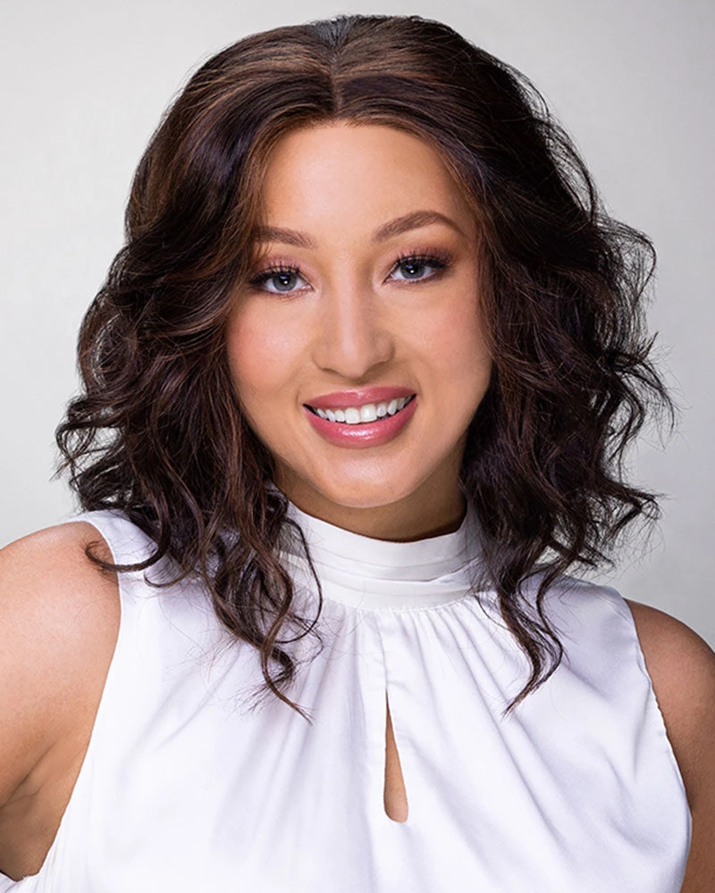 Julianne Lite-Petite (Exclusive) | Lace Front & Monofilament Synthetic Wig By Jon Renau - Image 2